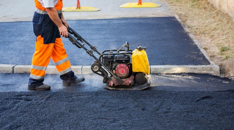 Professional gutter cleaning in Ambridge, PA